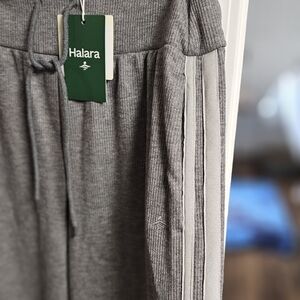 Halara Gray Ribbed Joggers